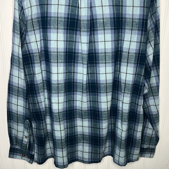 Cabela's Blue Plaid Button Down Shirt - Picture 7 of 9